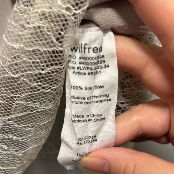 Aritzia Wilfred 100% Silk and Lace Camisole - Picture 6 of 8